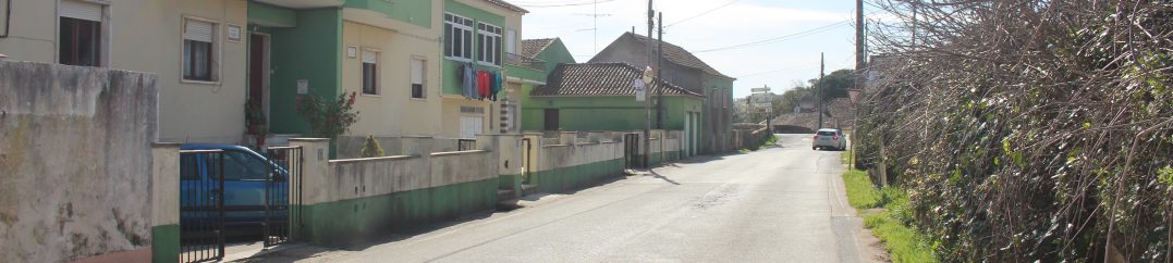 Prolongamento de redes na Estrada do Telhal e no Recoveiro