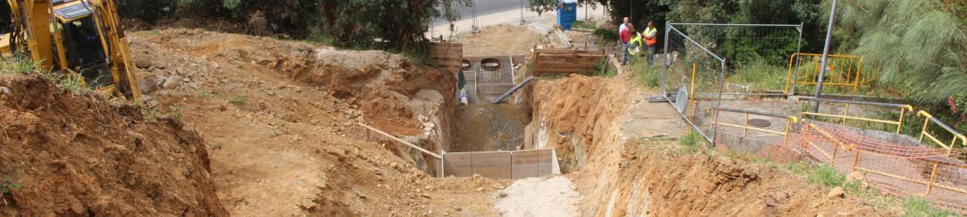 Remodelação de coletores na escadaria da Rua do Alecrim (Rinchoa) avançam no terreno